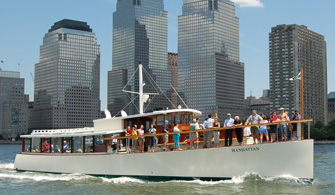 Classic Harbor Line yacht Manhattan
